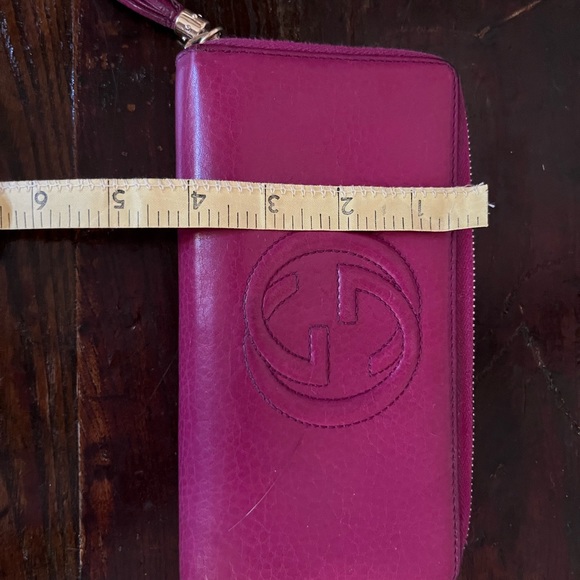 Authentic Gucci Soho Zip Wallet in Pink (Barbie Vibes!) Pebble Leather w Tassel - Picture 5 of 13